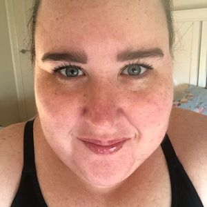 Meet your Posher, Bec